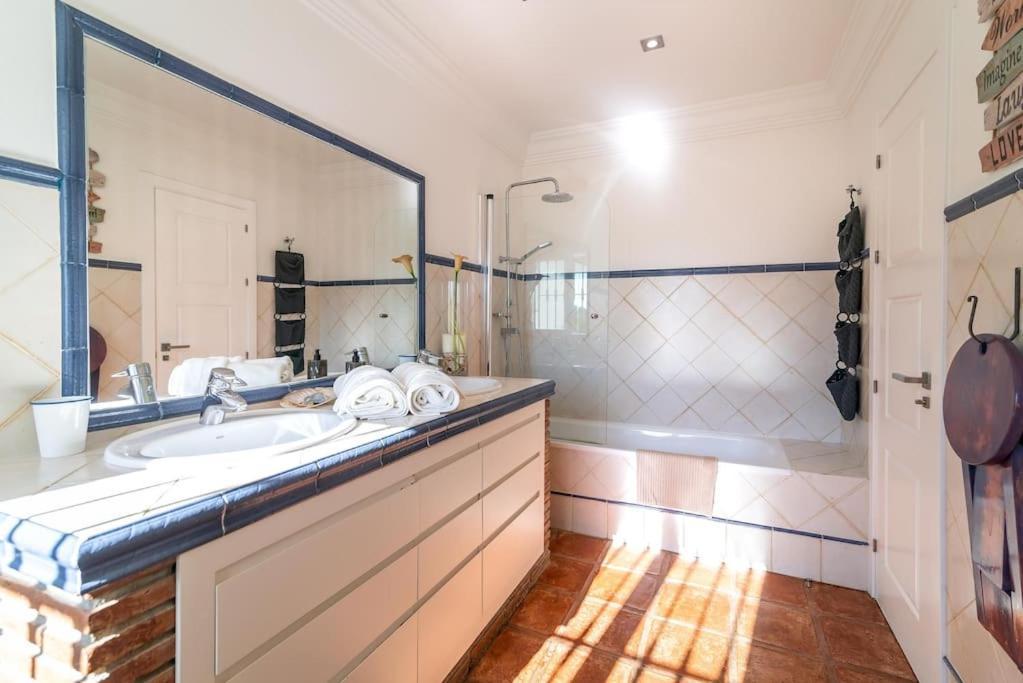Ocean Views Luxury Next To