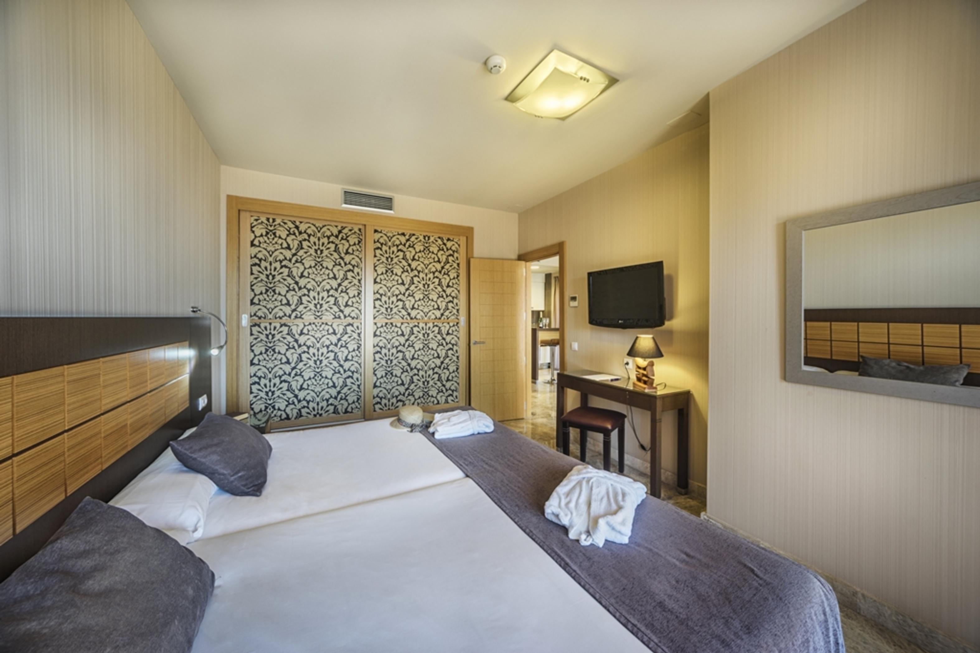 Hotel World