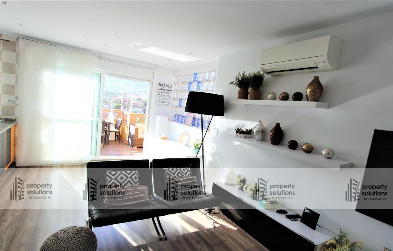 ático Deluxe. Gran Terraza Con Vistas Panorámicas. Piscina De Temporada. Parking Gratis. Apartamento *