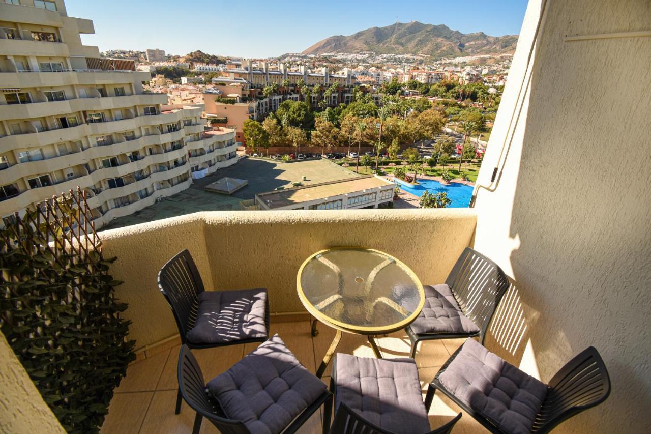 Apartment Benal Beach, Superb 2 Bedroom 2 Bathroom Front Sleeps 6