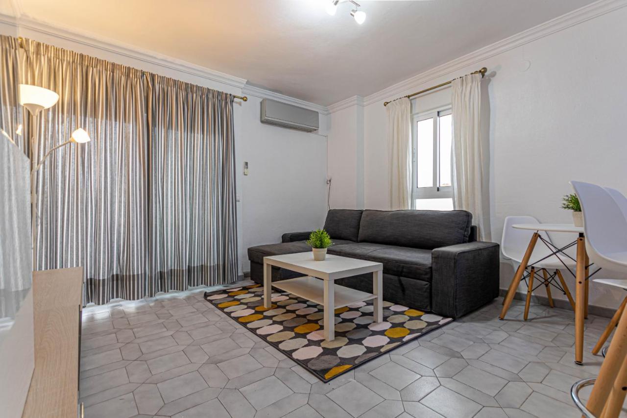 Apartamento 797 Holiday - Coqueto Piso En Minerva Con La Mejor Piscina *