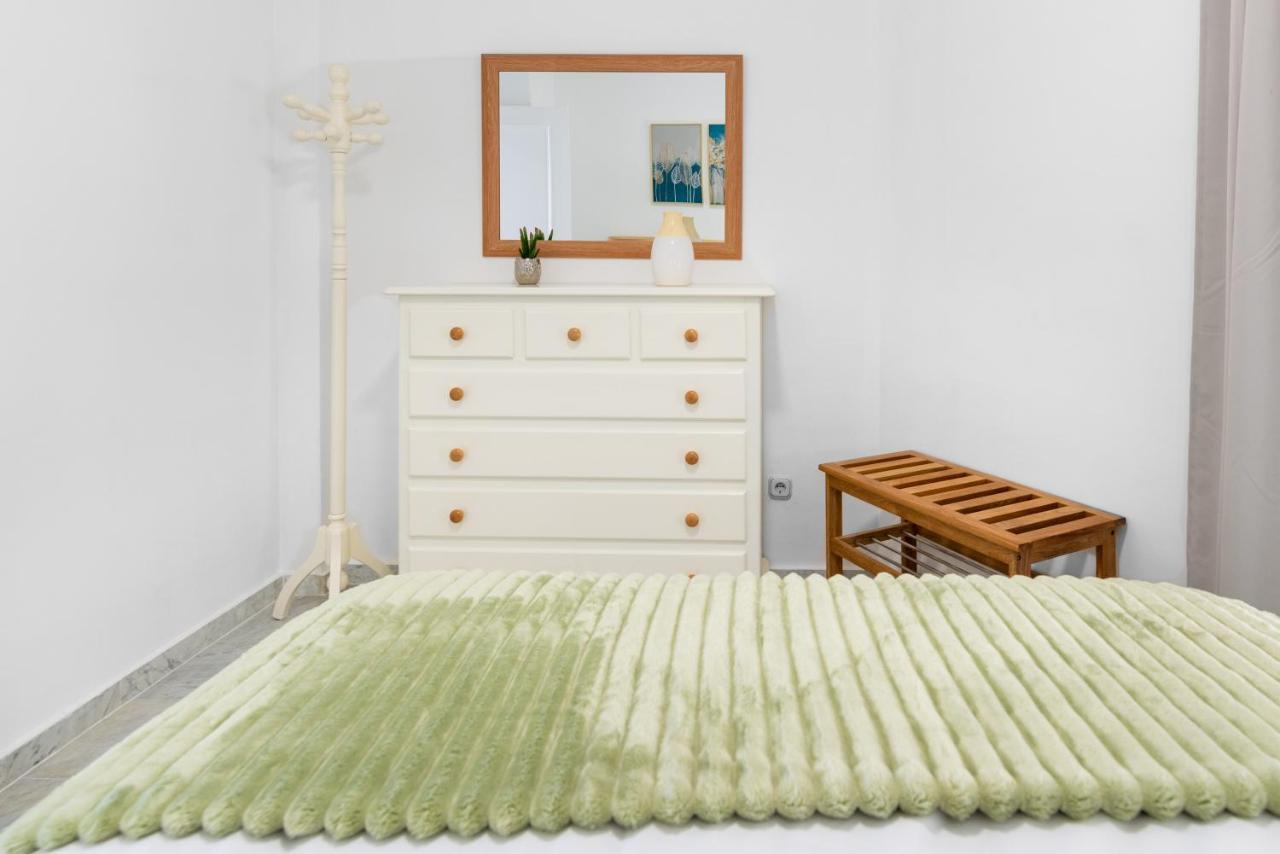 Apartment Wintowinrentals De Lujo En Medio De Puerto Marina.
