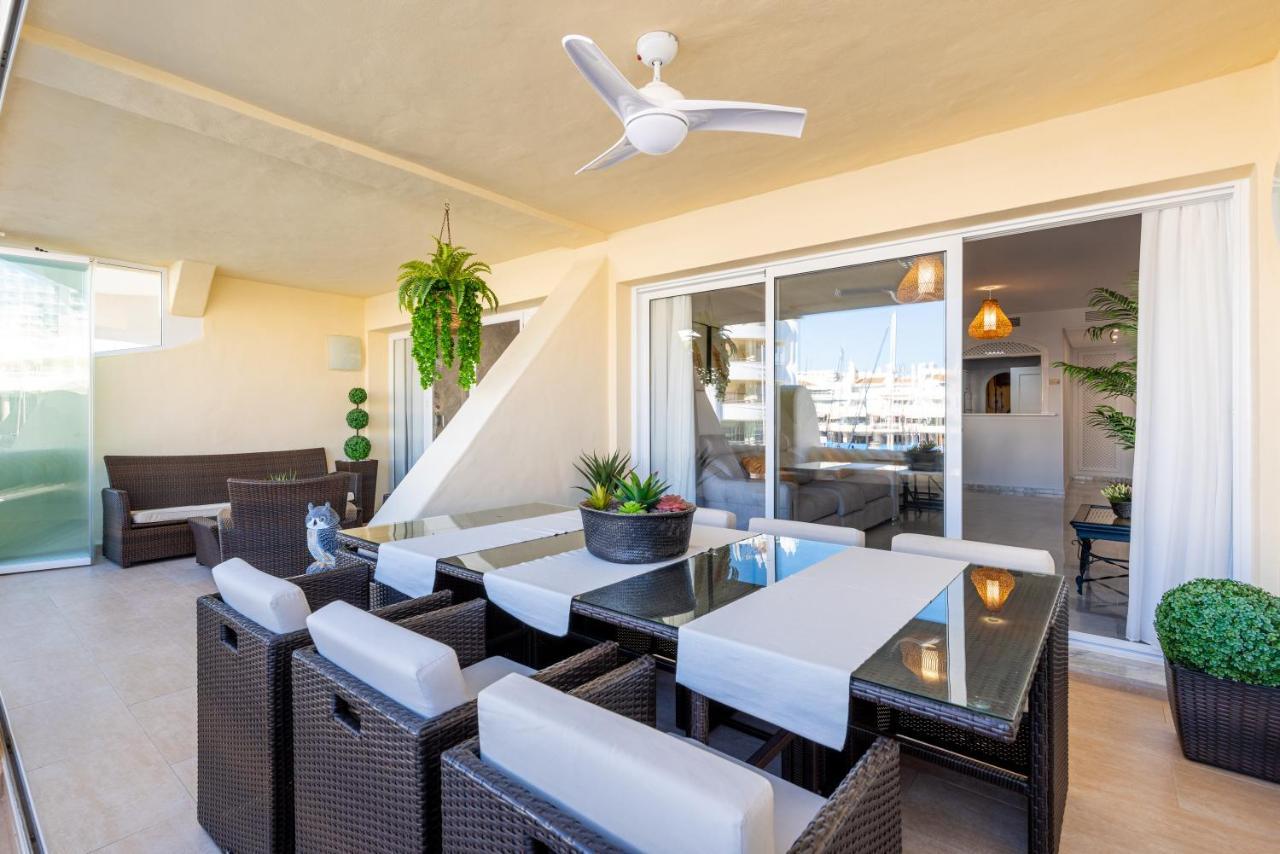 Apartment Wintowinrentals De Lujo En Medio De Puerto Marina. Benalmadena