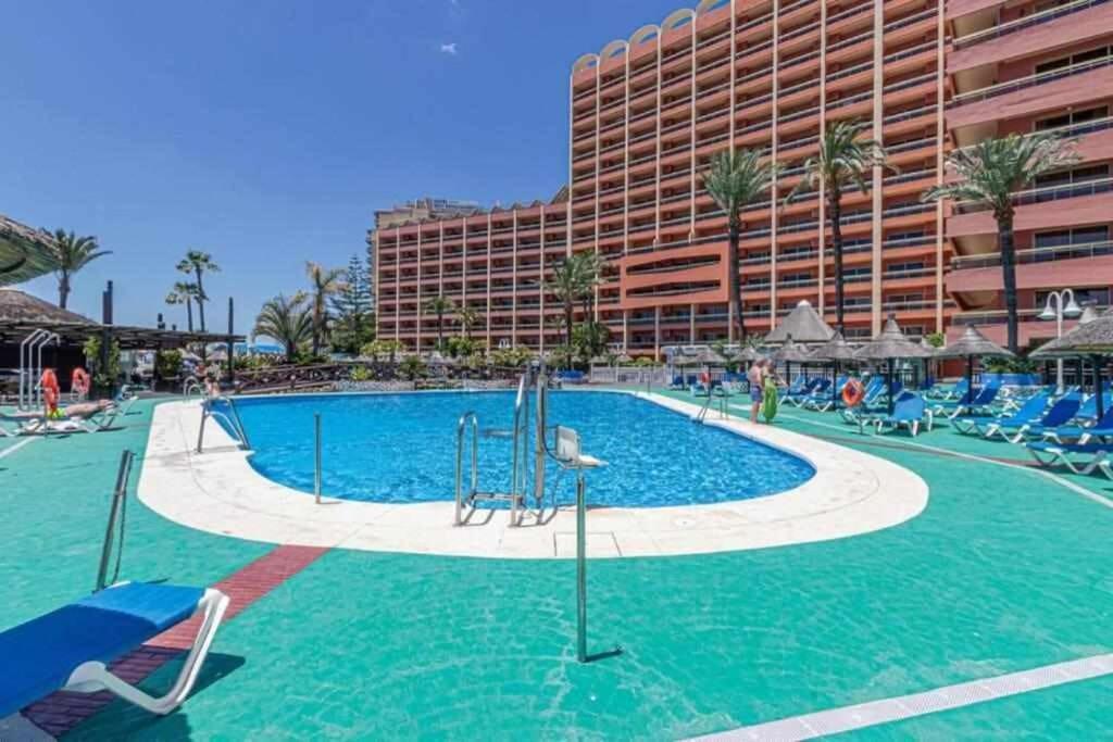 Appartement 797 Rentals- En Sunset Con Vistas Al Jardin