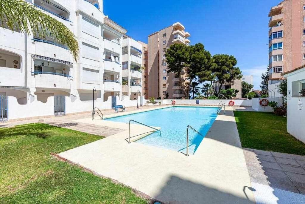 797 Rentals- Hermoso 4 En Benalmádena