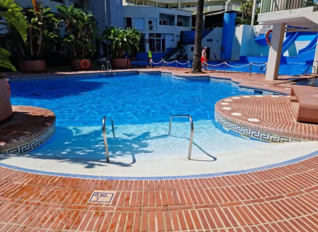 Holidays Benalbeach Apartamento Benalmádena