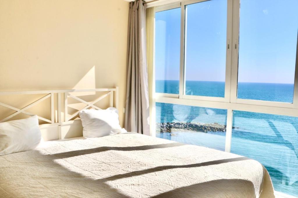 The Pearl With Private Access *