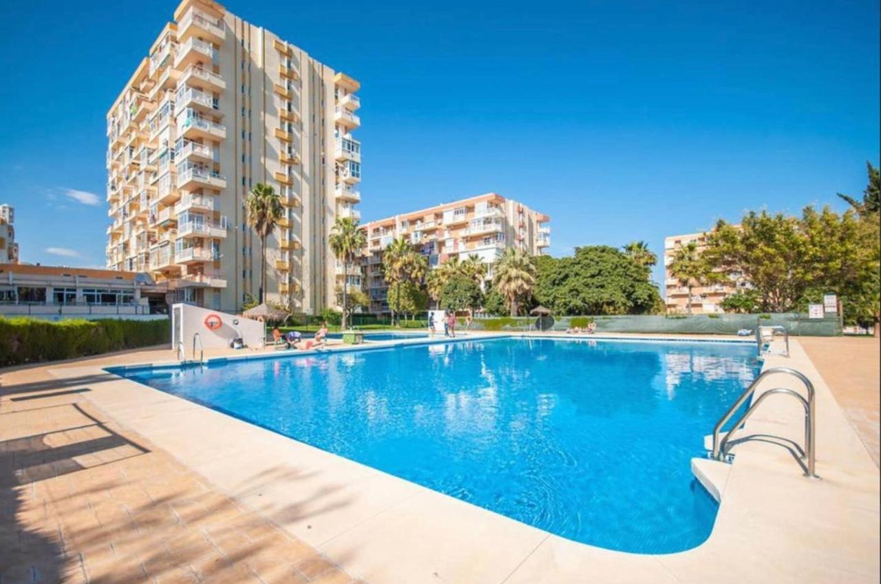 797 - Comodo Estudio En Agata Con Terraza Benalmadena