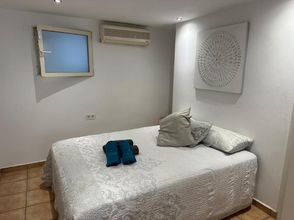 Dream With Heated Swimming Pool, Jacuzzi, Waterfall, Heating Is Extra Villa Benalmádena