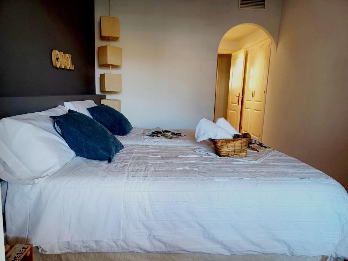140 M2, 400 Metros De La Playa En * Benalmádena