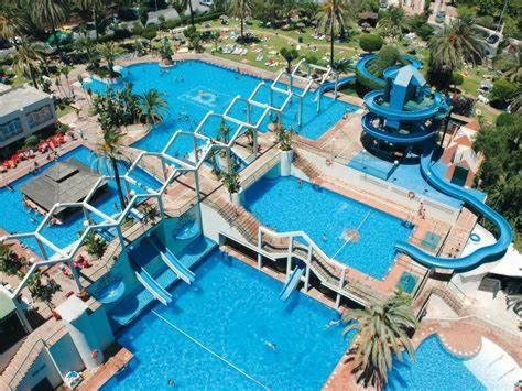 Aparthotel Fantastico Estudio En Benalbeach Con Vistas Al Mar