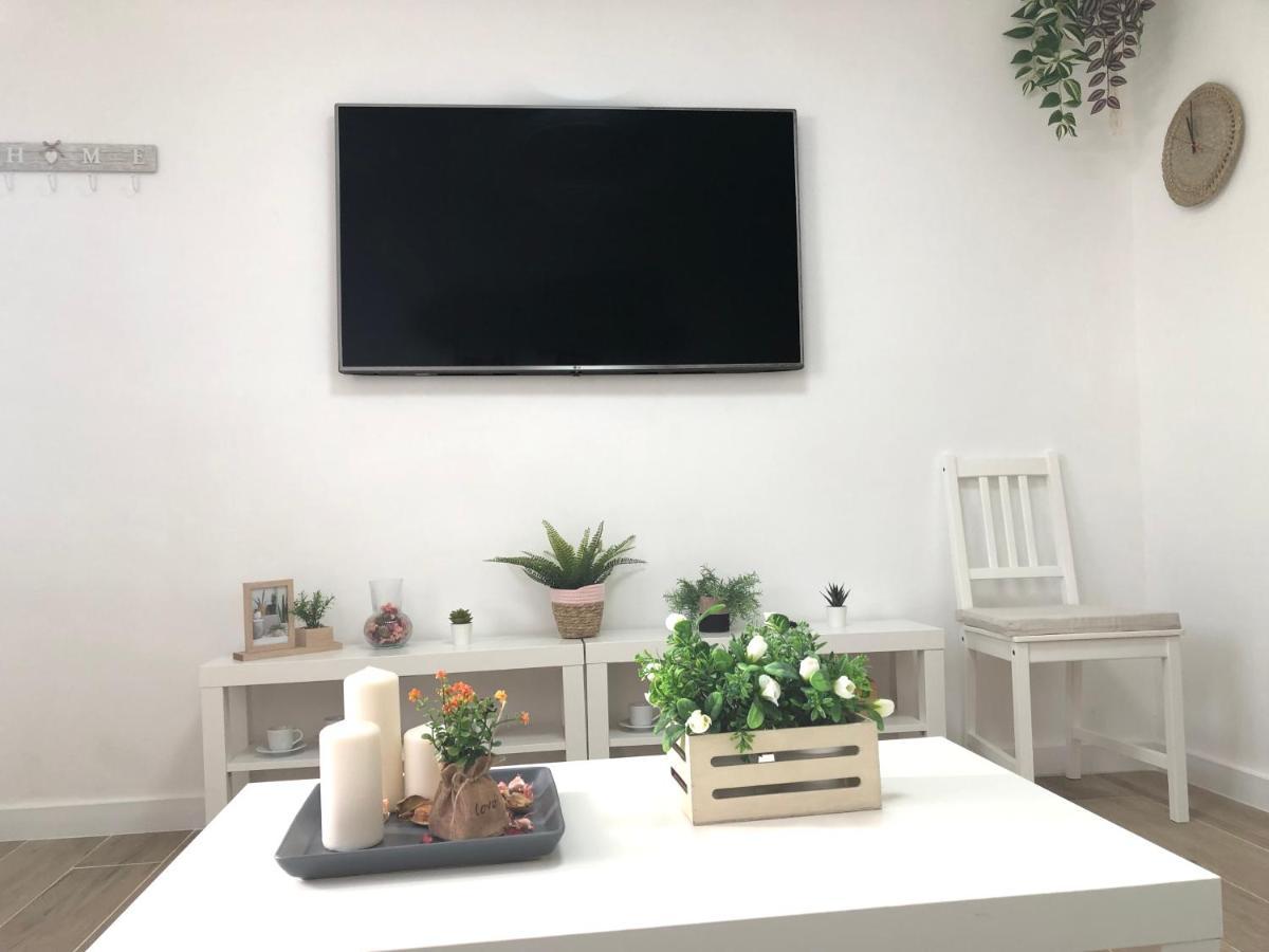 Ferienhaus Adosado Flores