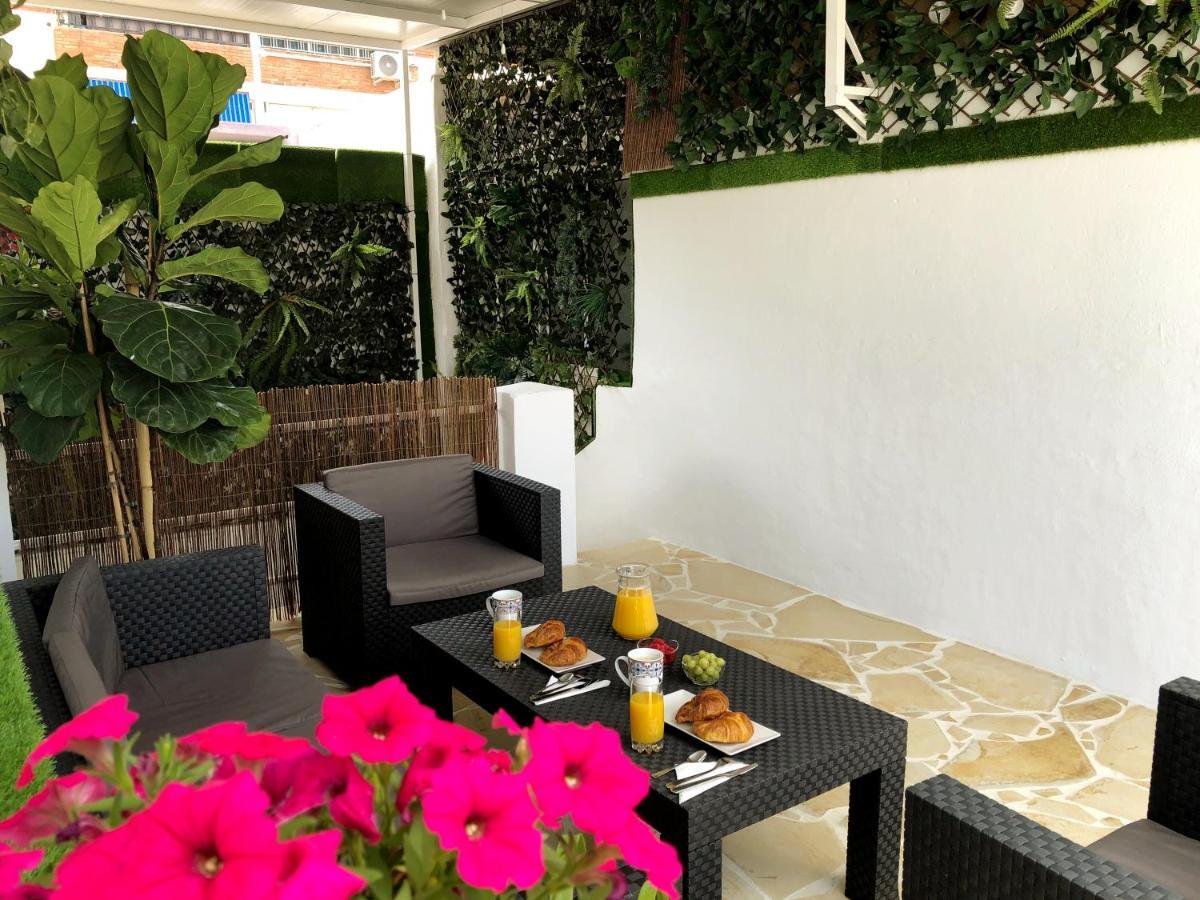 Ferienhaus Adosado Flores