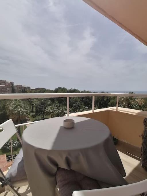 Coqueto Estudio Con Vistas A 800 De La Playa Appartement *