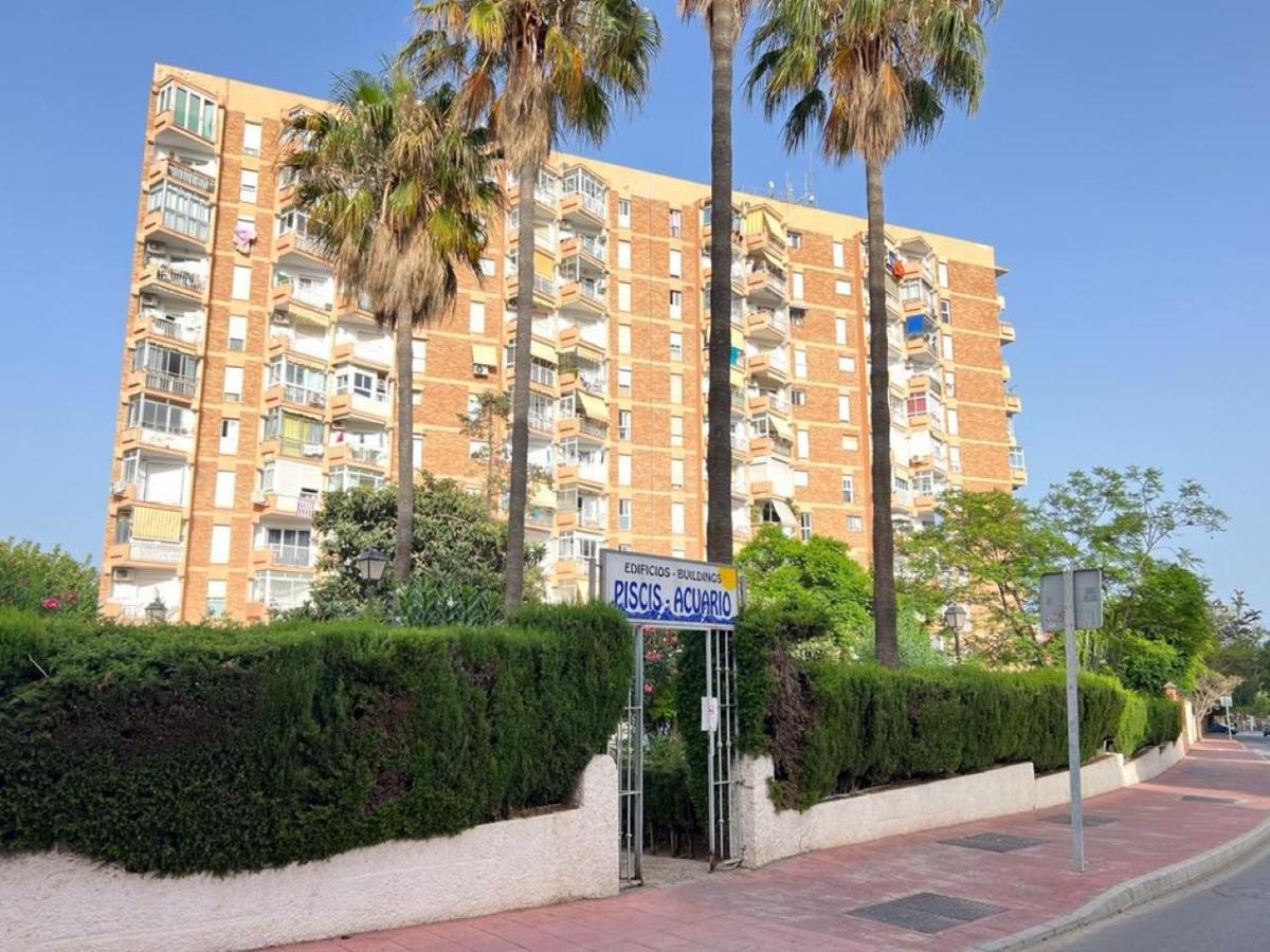 Great In The Piscis Building, Located In Coast Apartment *