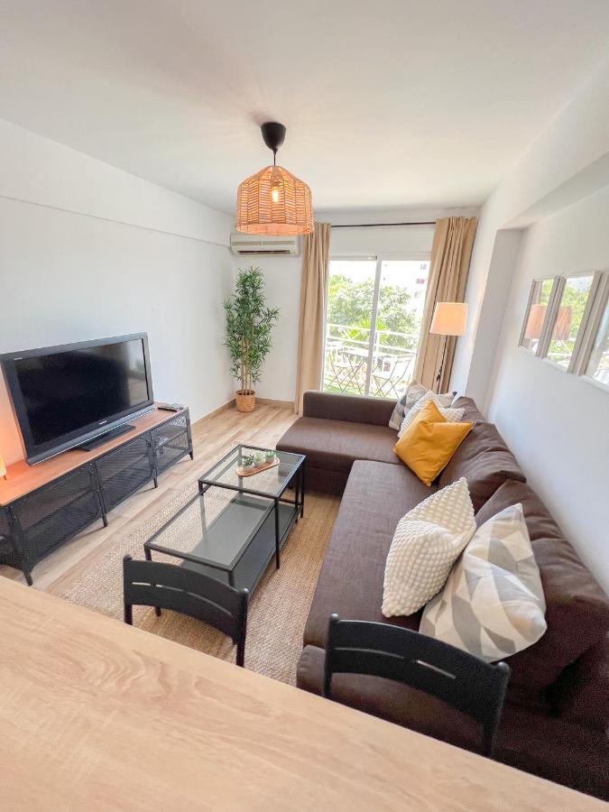 Apartment Bright & Cozy Acuario Beach&pool