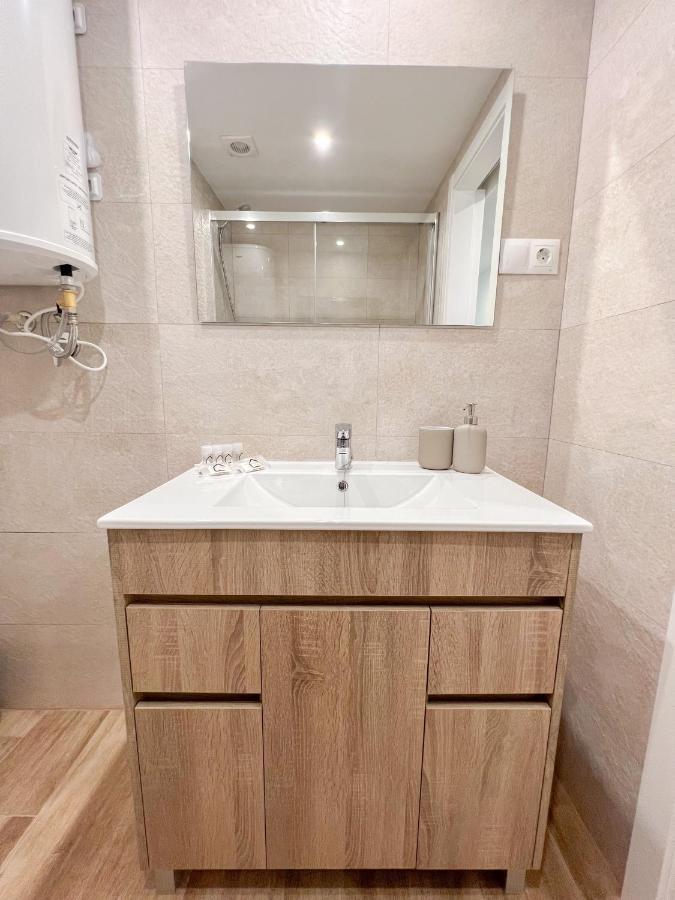 Bright & Cozy Acuario Beach&pool Apartment *