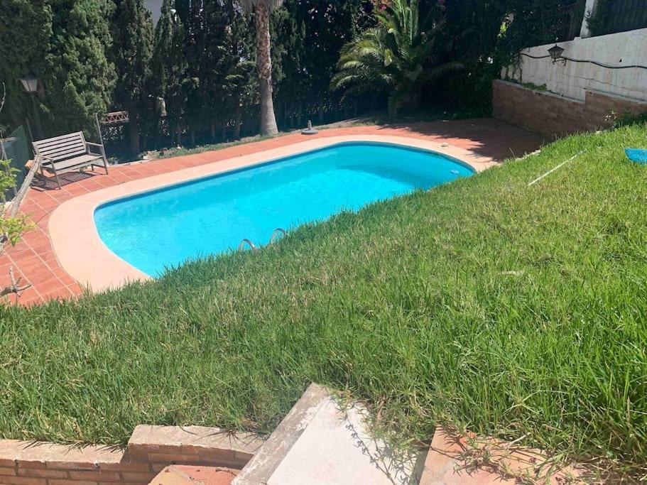 Vakantiehuis Met Zwembad *