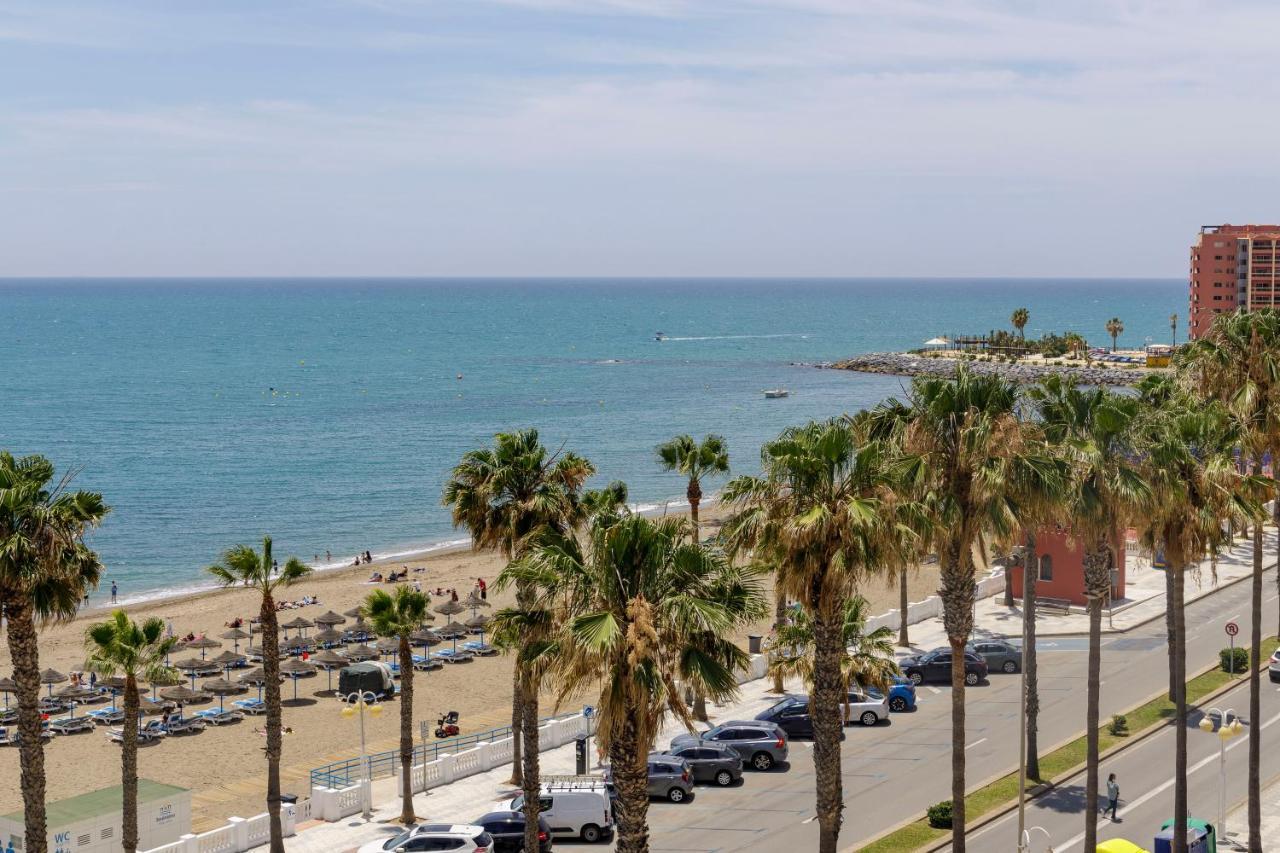 First Line Sea Views With Pool And Free Parking *