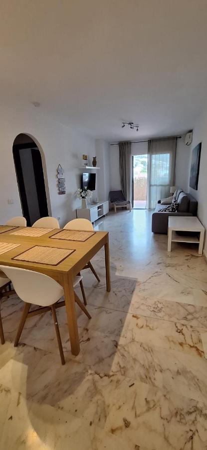 Pueblo Apartment *