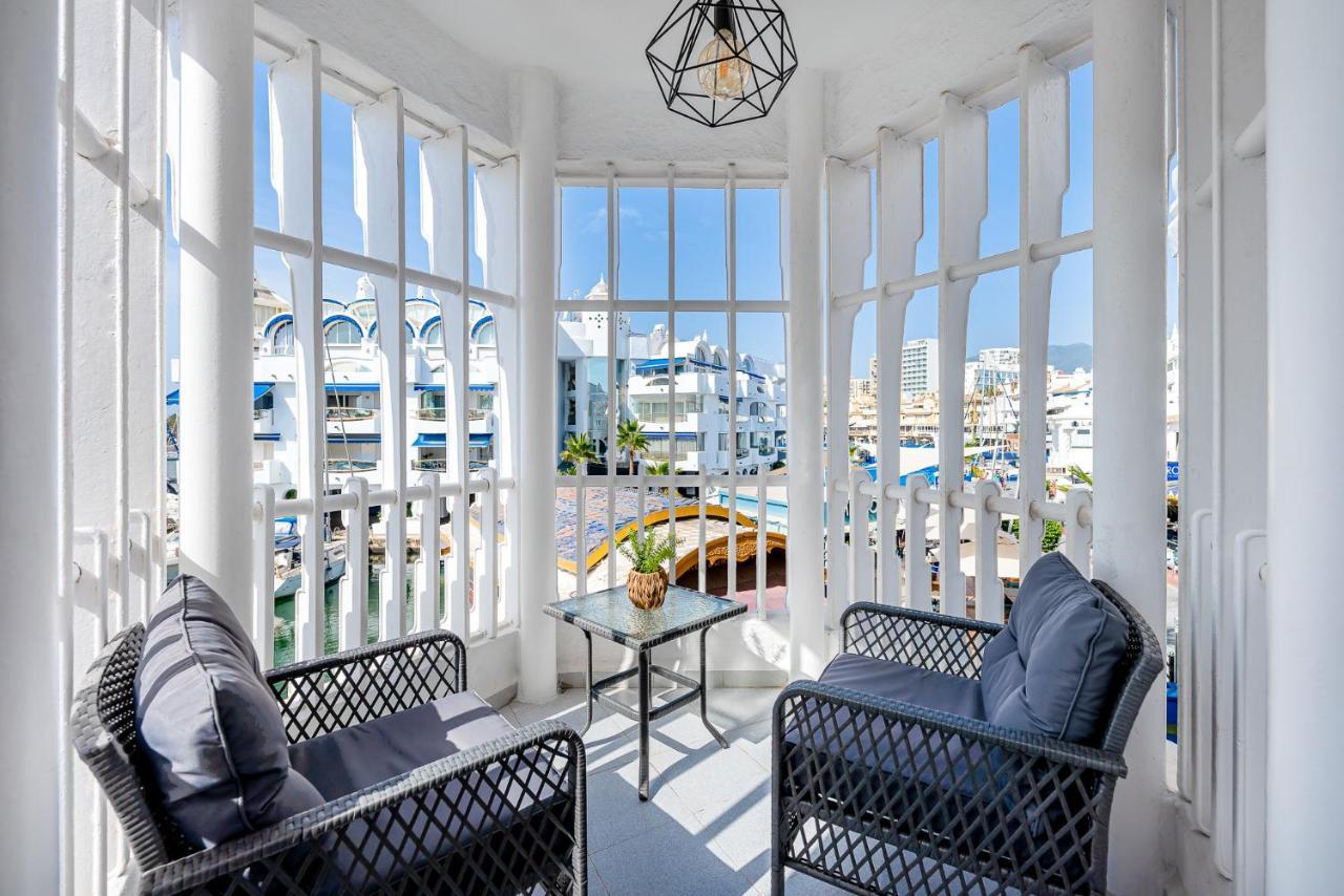 Apartment In Puerto Marina With Sea Views, First Line,