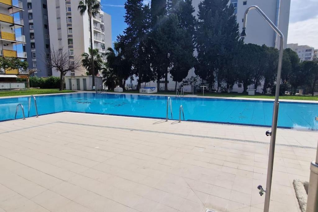 2 Bed - Stunning Views Apartment *