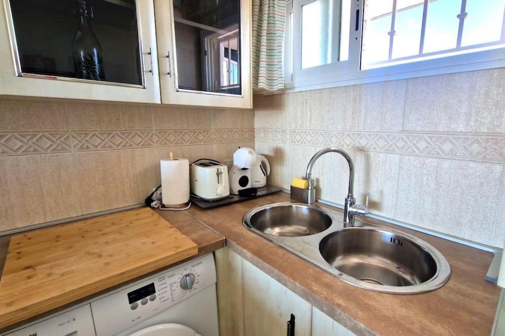 2 Bed - Stunning Views Apartment *