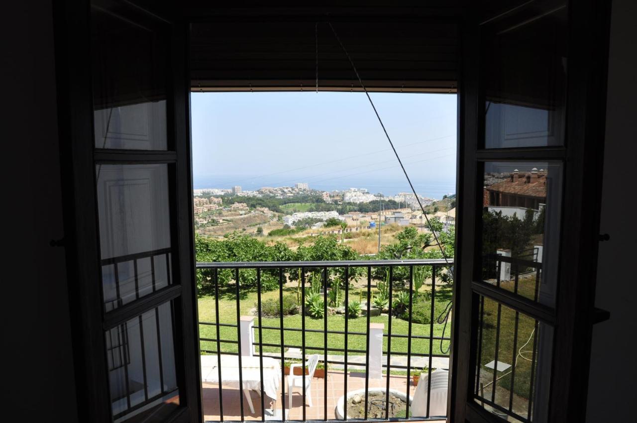 Villa Lo Antonio Coronao -- Private -bbq- Pool And Spectacular Garden With Sea Views -wifi-600mps- *