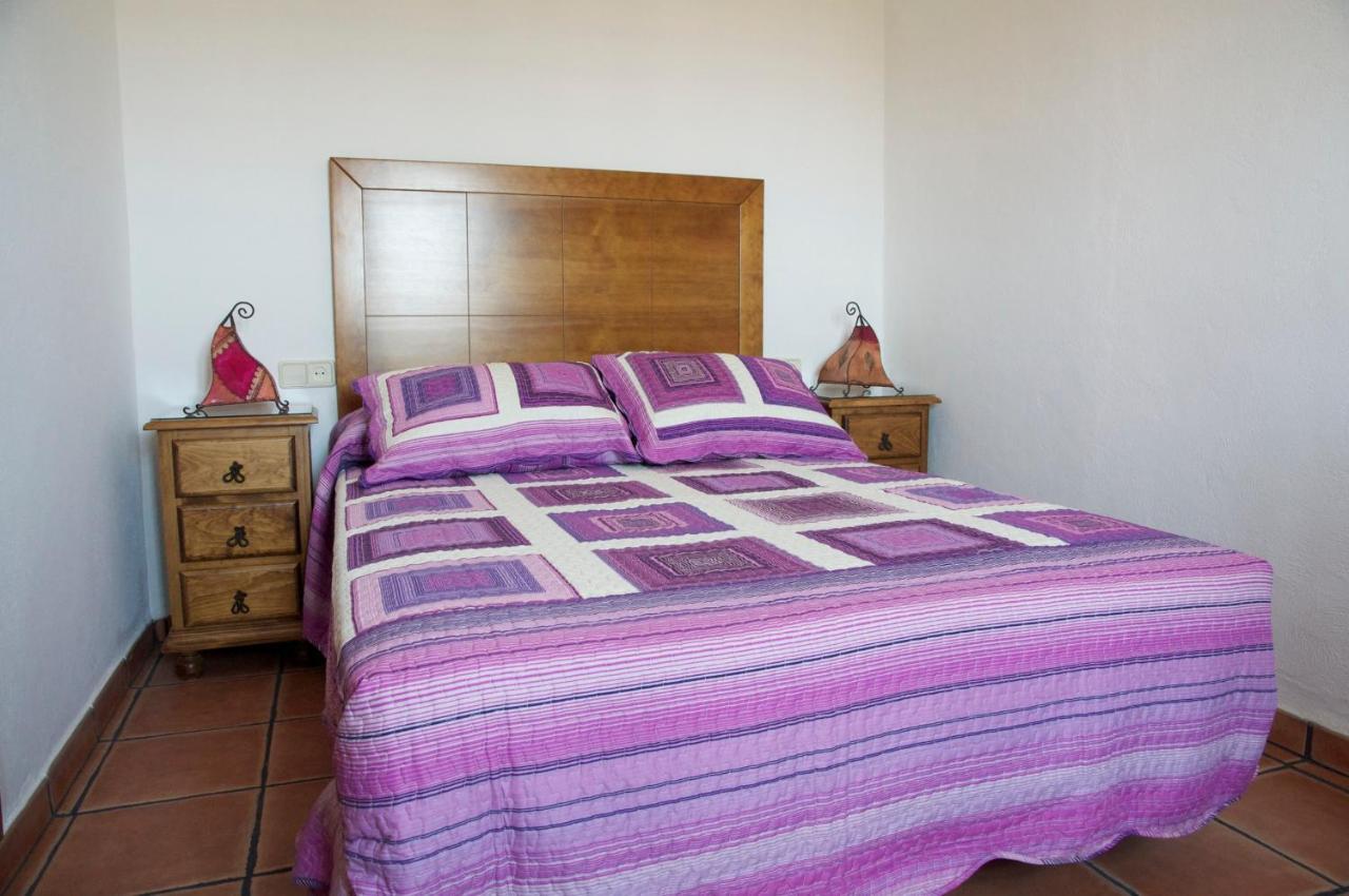 Villa Lo Antonio Coronao -- Private -bbq- Pool And Spectacular Garden With Sea Views -wifi-600mps- *