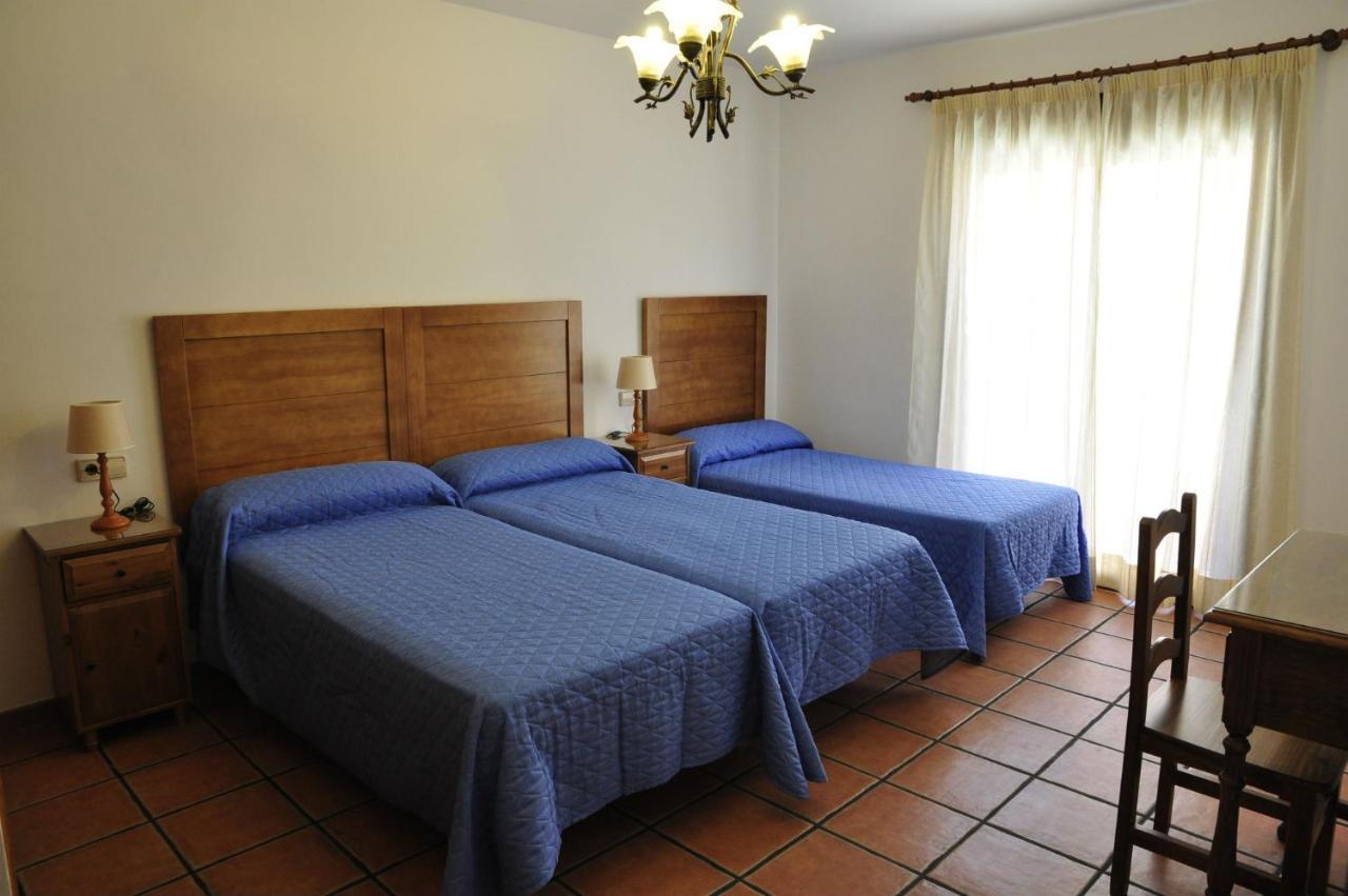 Lo Antonio Coronao -- Private -bbq- Pool And Spectacular Garden With Sea Views -wifi-600mps- Villa *
