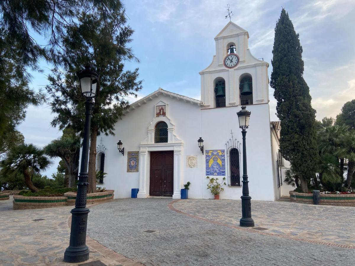 El Pensador, Luxe Aan Golfbaan Benalmadena
