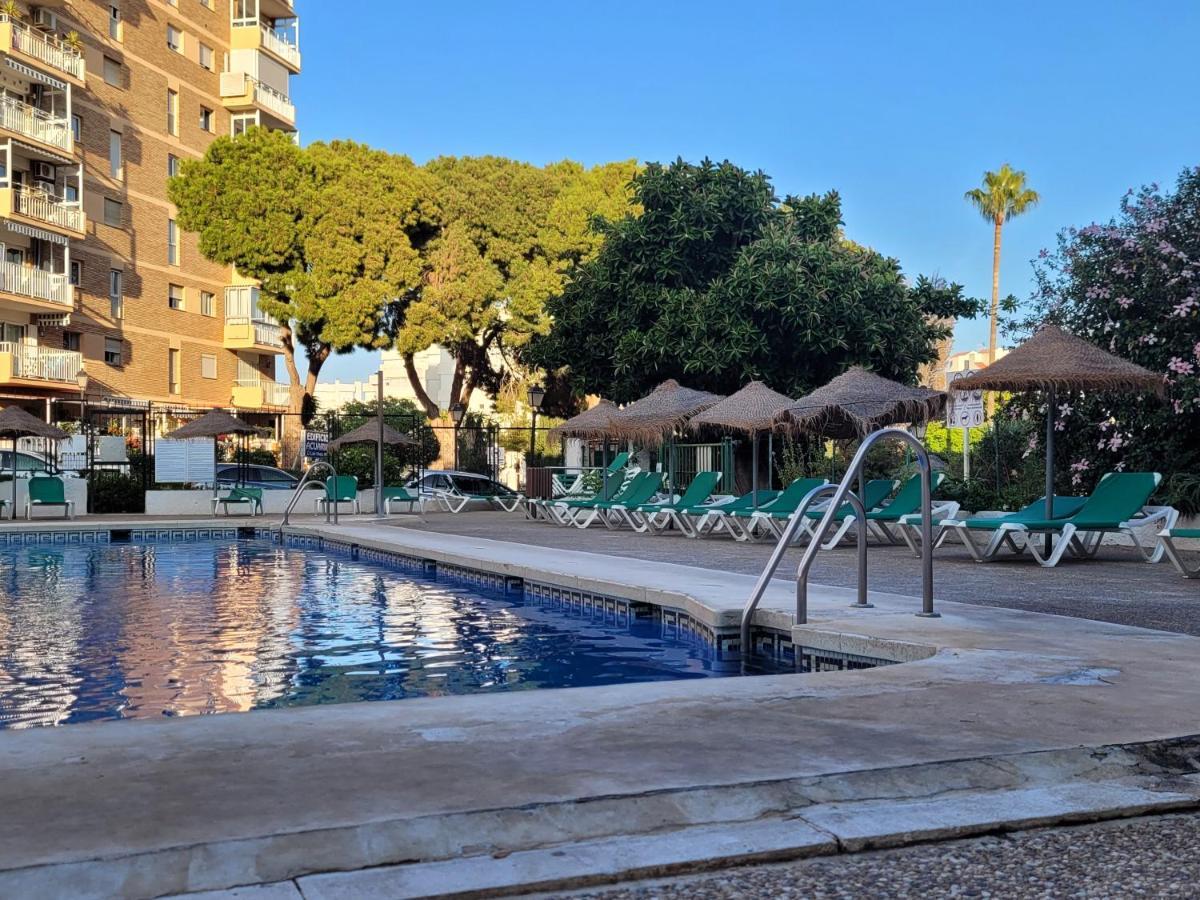 Attico Acuario, 2 Bathrooms Floor With Sea And Mountain Views Appartement Benalmádena