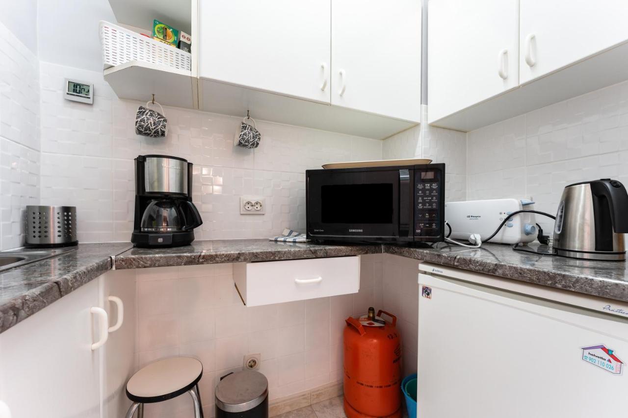 Estudio Hercules Apartment