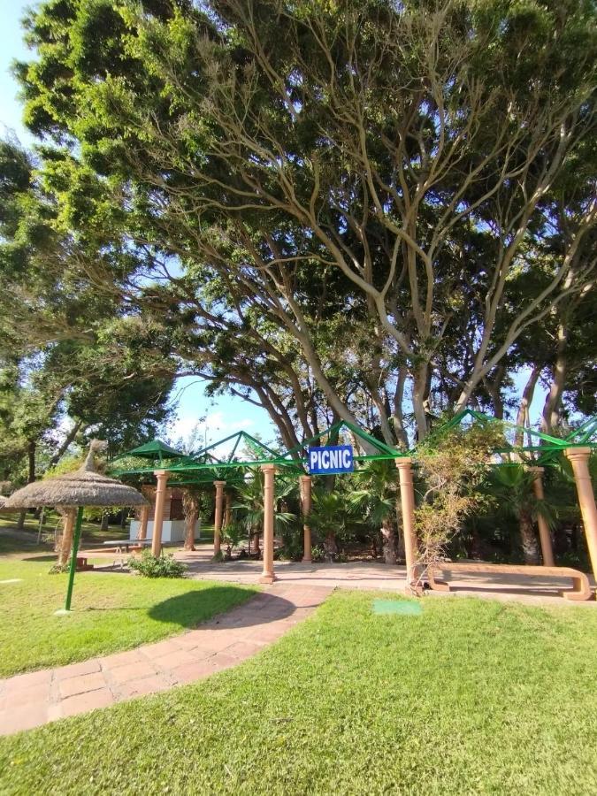 Estudio Terraza Vista Mar Parking Gratuito Piscinas *