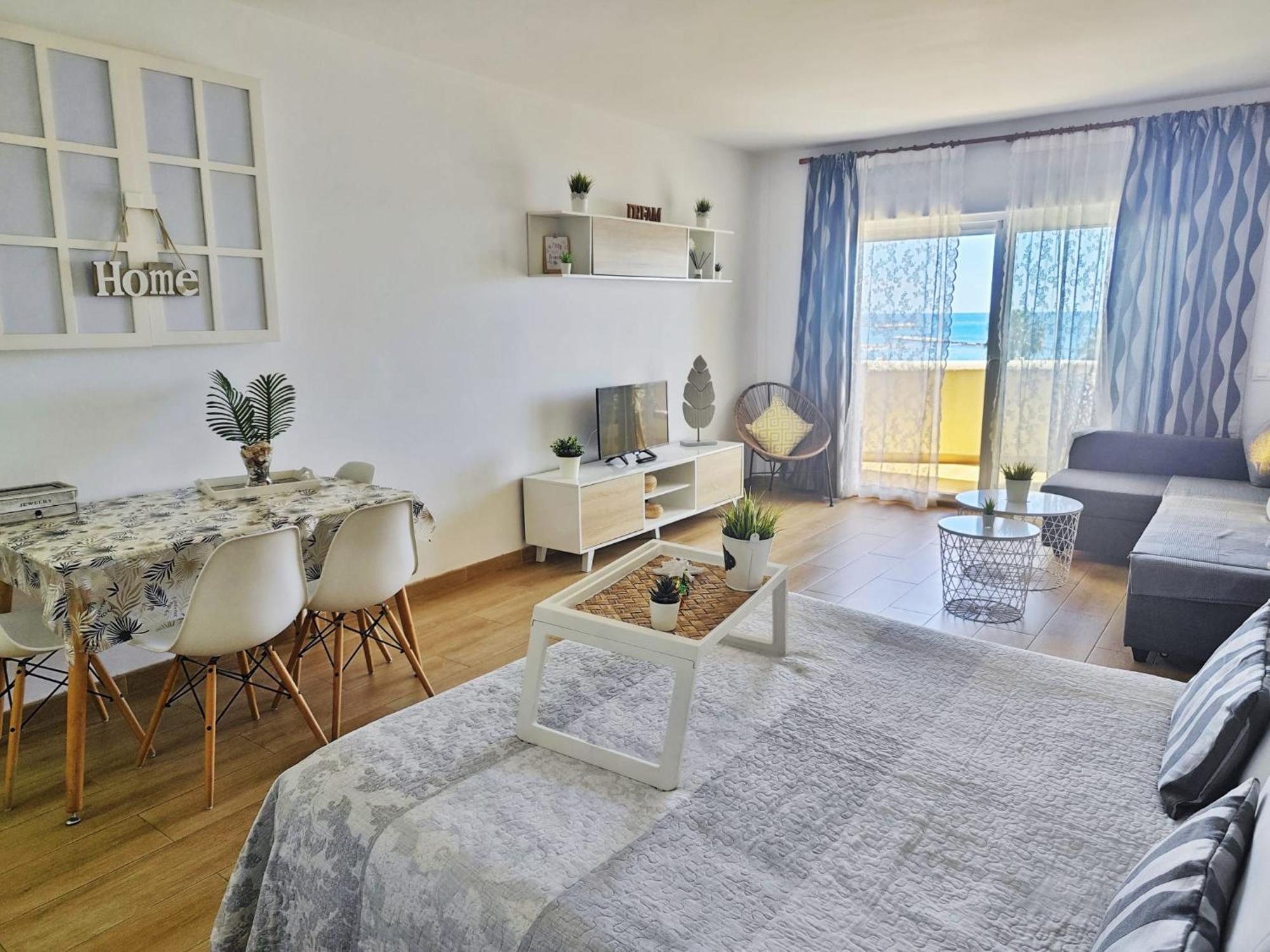 Benalbeach Holidays Appartement