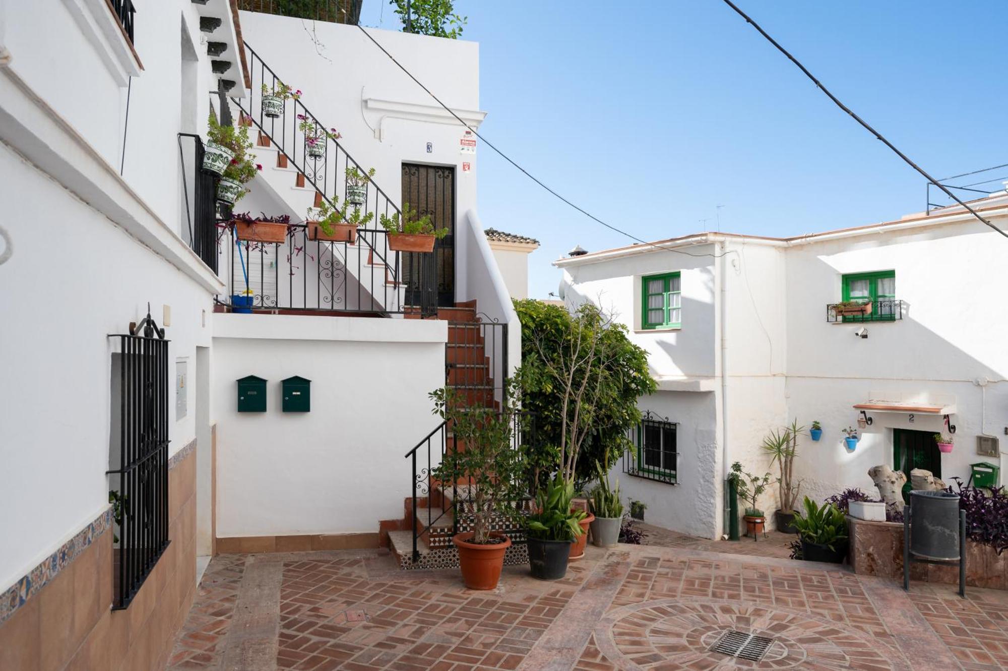 Tradicional De 2 Camas Dobles Apartment Benalmadena