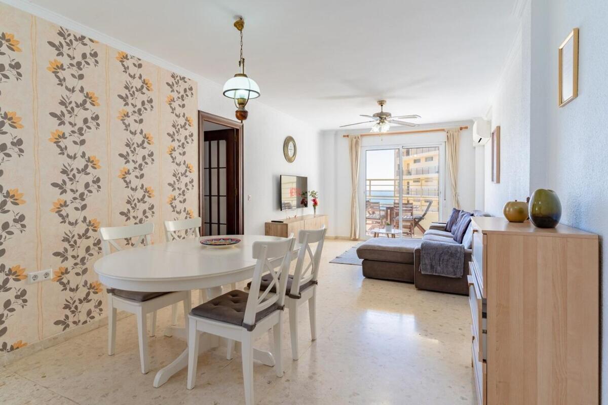 Apartment 3 Bedroom Close To The