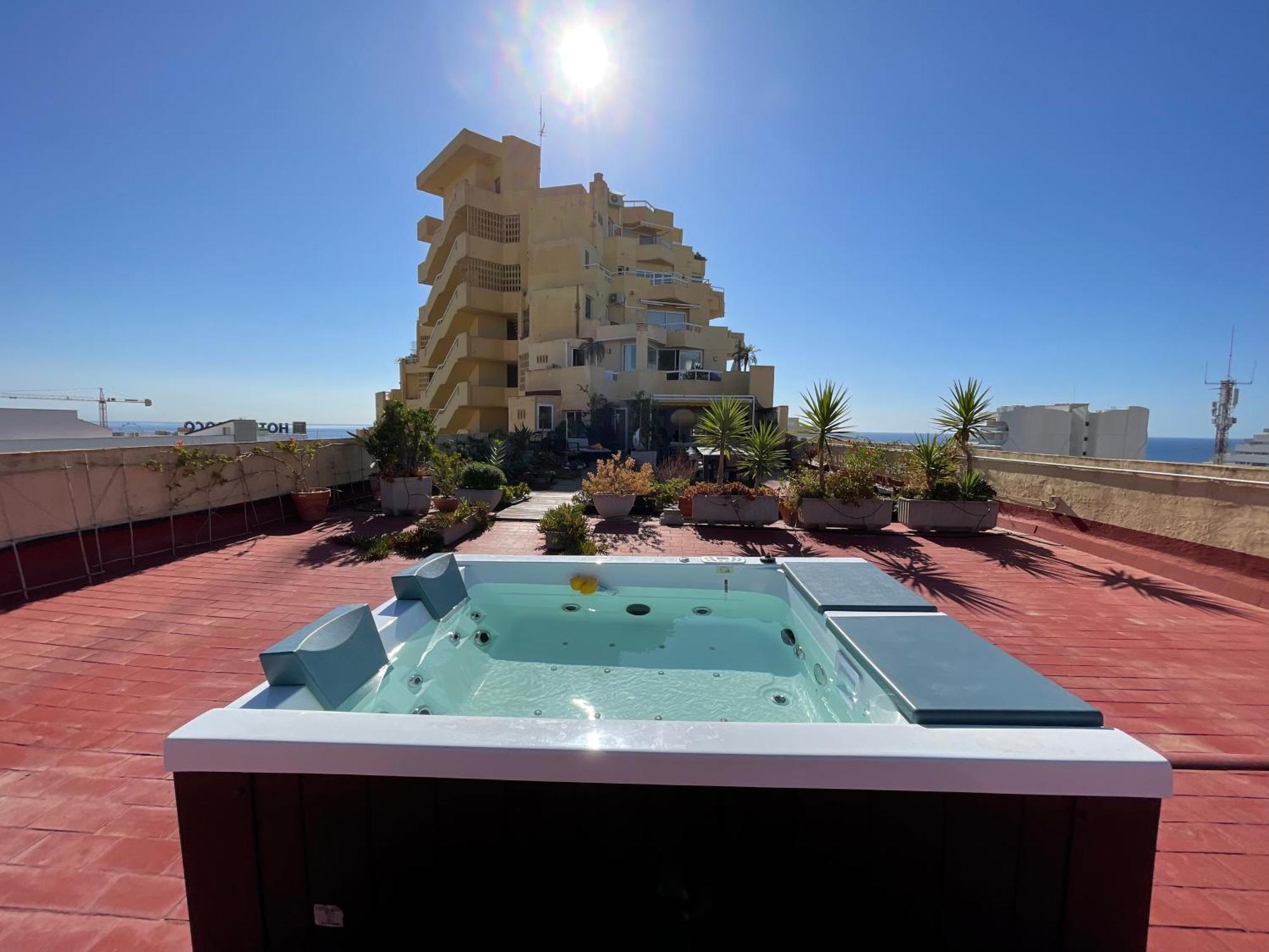 Appartement Luxury - 550 M2 Penthouse - Jacuzzi, Golf & Benalmádena