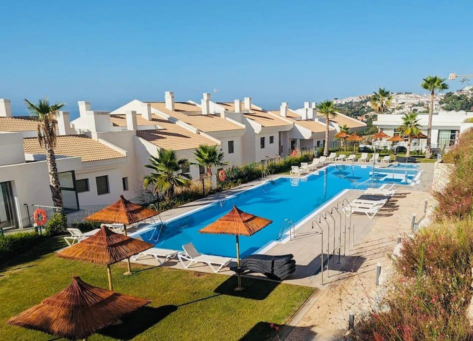 Luxury Serenity Benalmadena. Sea, Mountain View
