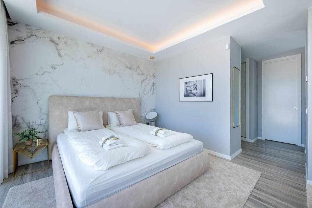 Villa 797 - Lujosa Y Moderna En Puerto Marina Benalmadena