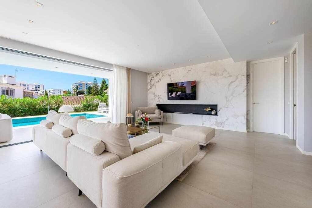 Villa 797 - Lujosa Y Moderna En Puerto Marina *