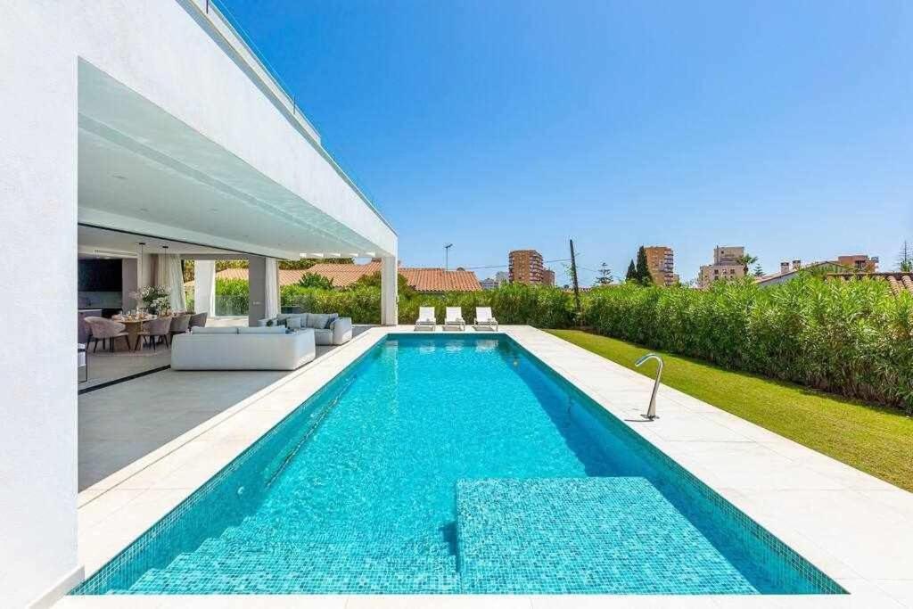 Villa 797 - Lujosa Y Moderna En Puerto Marina *