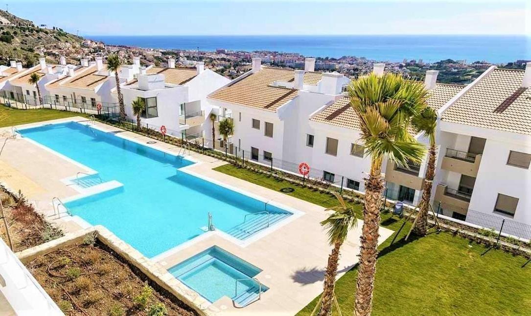 Apartment Luxury Serenity Benalmadena. Sea, Mountain View