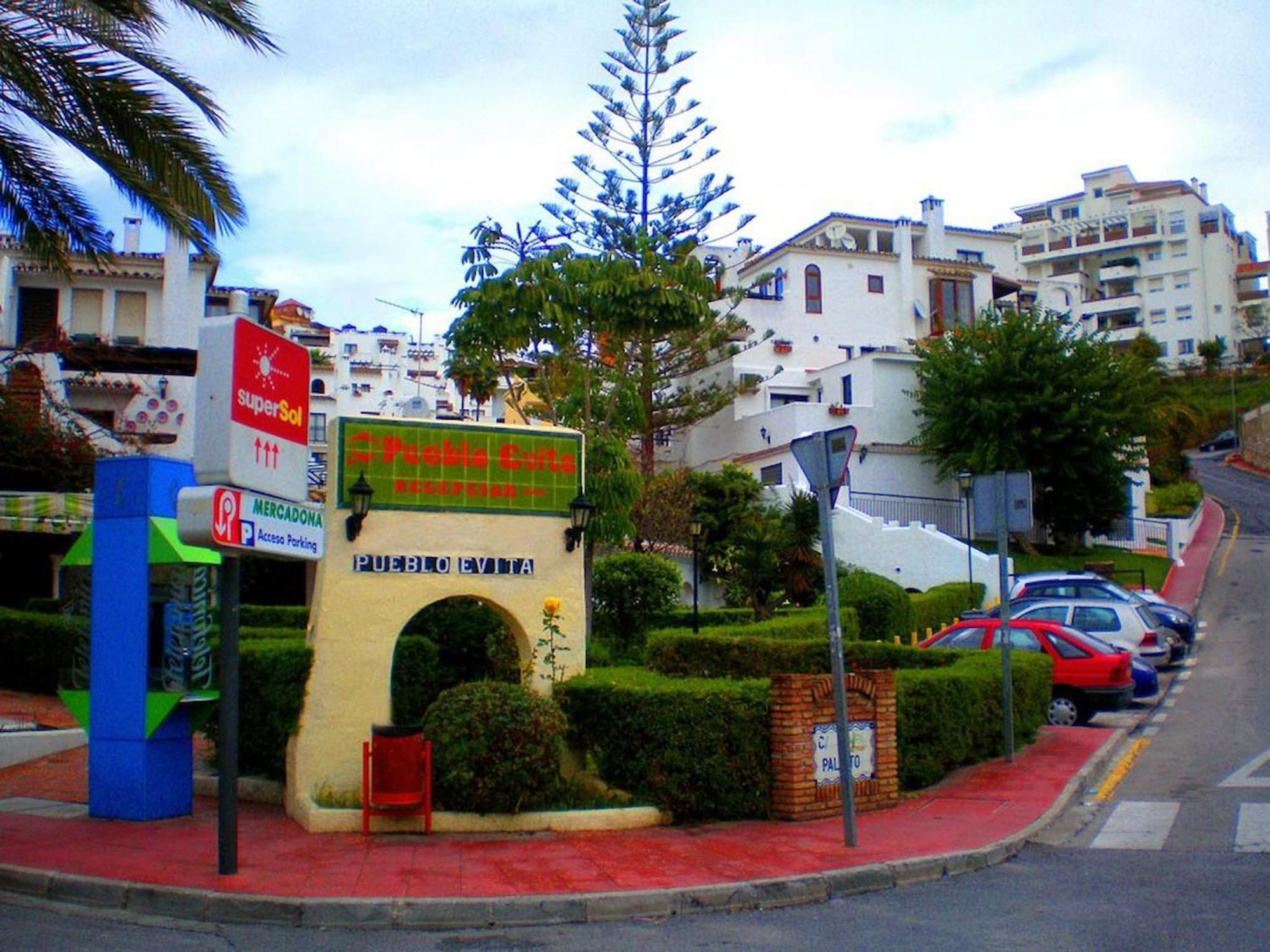 Appartement 2 Bedroom With Pool And Barbecue Benalmádena