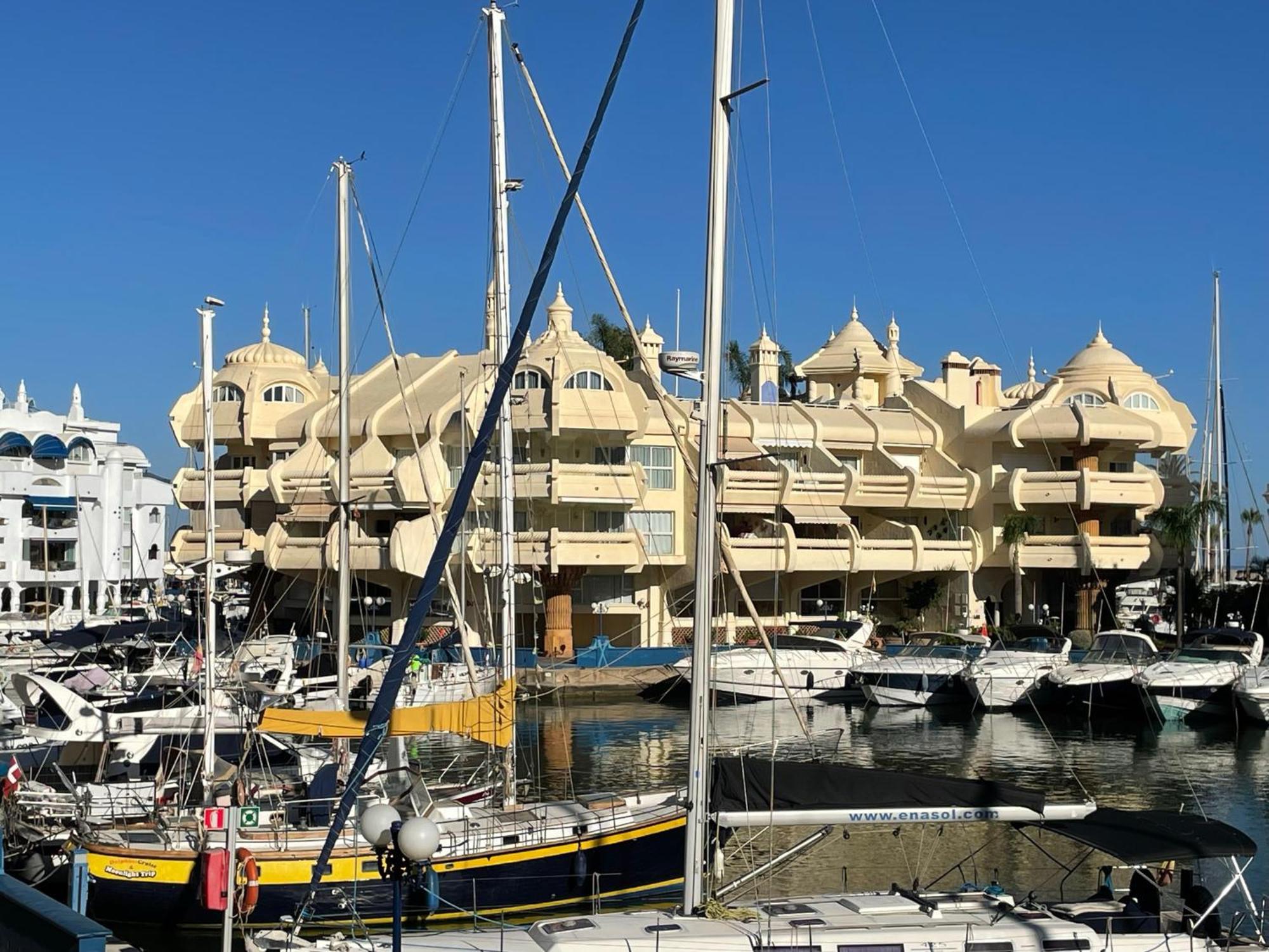 Isla Puerto Marina * Benalmádena