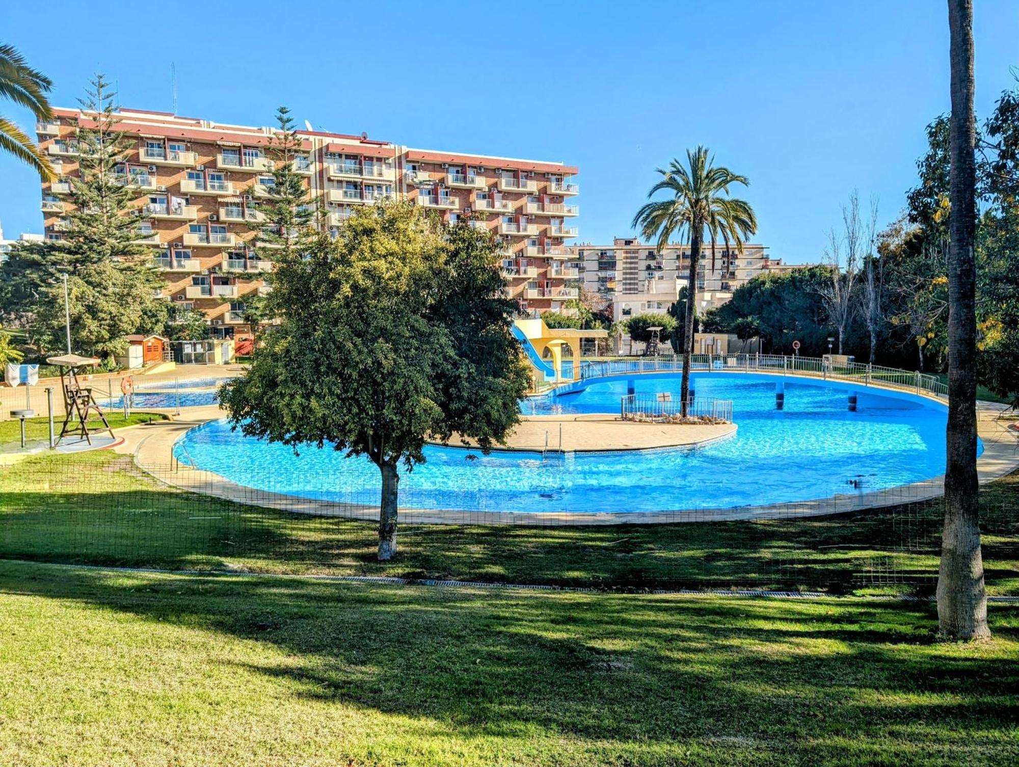 Estudio 19 Minerva Apartamentos-piscina365-playa-wifi * Benalmadena