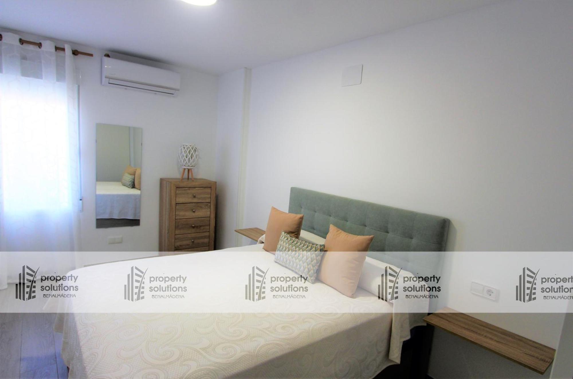 706 Minerva - Vista Al Mar Y La Piscina - Piscina Y Playa Benalmadena