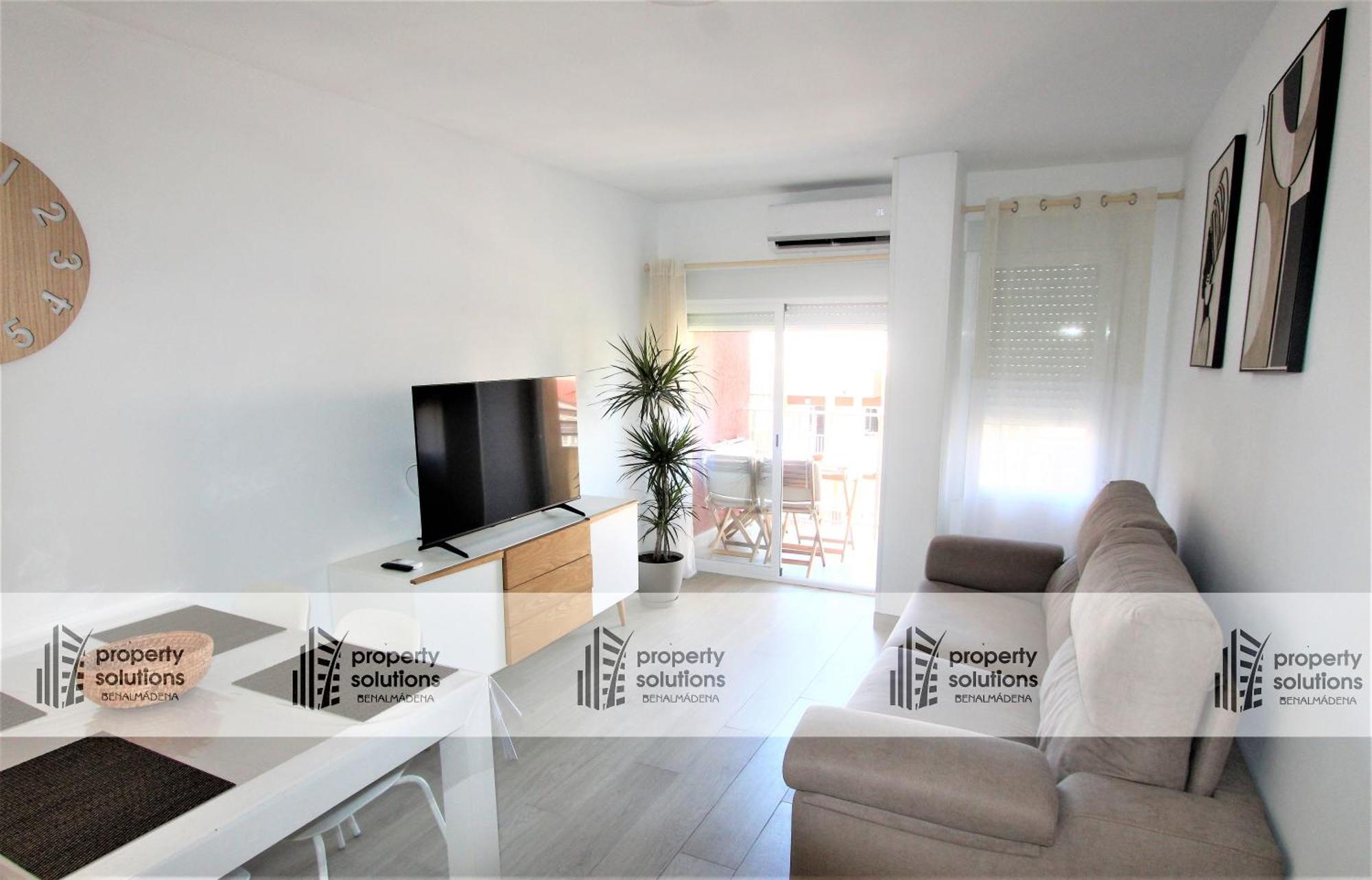 706 Minerva - Vista Al Mar Y La Piscina - Piscina Y Playa Benalmadena