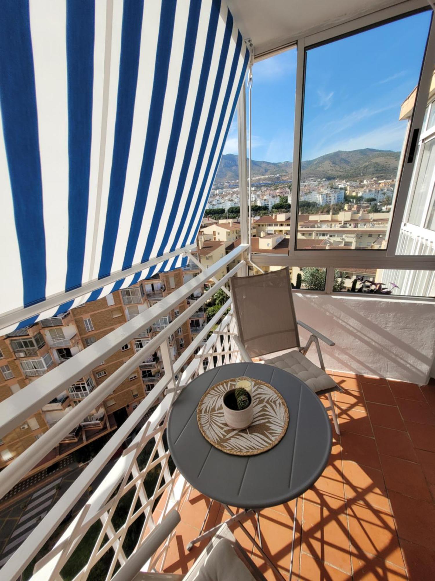 Attico Acuario, 2 Bathrooms Floor With Sea And Mountain Views Appartement *