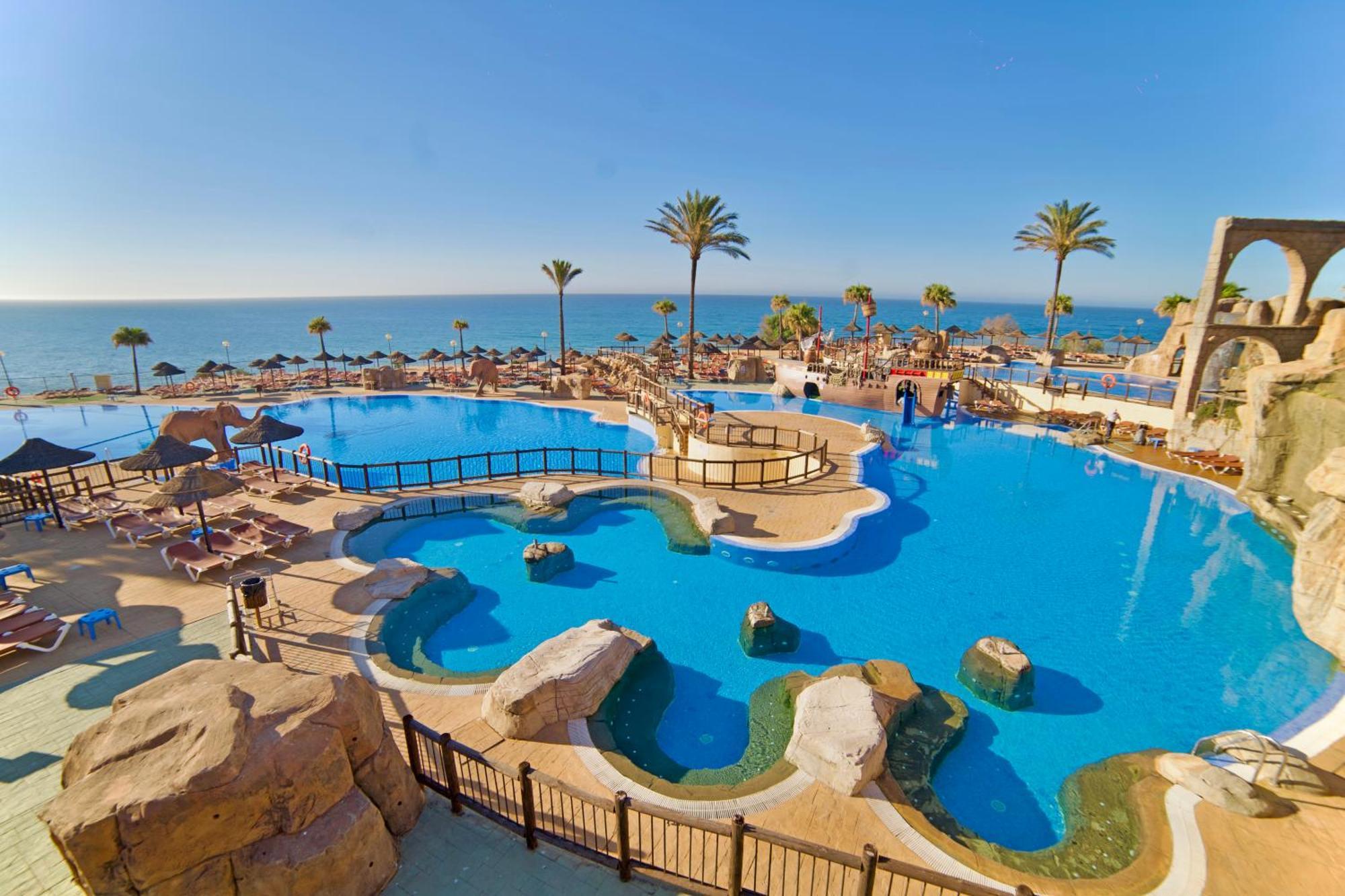 Hotel World
